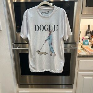 Bean goods Dogue Graphic Tee size M GUC